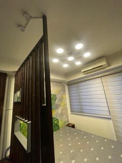 Minimalist Urban Loft - Manila - 7