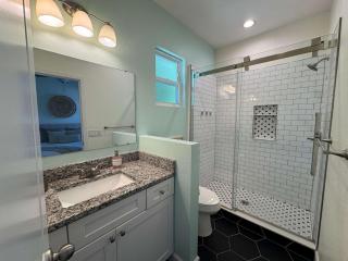 The Orange Blossom Suite Near UF Shands D-town - Gainesville - 3