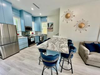 Luxury - Southern Charm Home - Steps from Beach! - South Padre Island - 9
