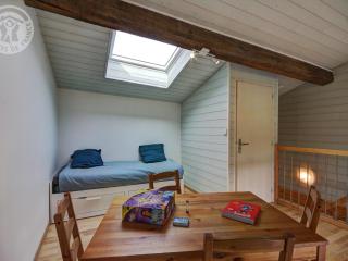 Maison spacieuse avec terrasse, jardin et poêle à bois à Saint-Héand - FR-1-496-146 - Saint-Héand - 2
