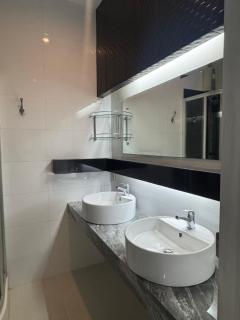 Anavada Suites 2 - Davao - 1