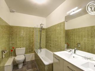 Gîte familial 200m² avec 6 chambres, terrasse, jardin, proche ferme, charges incluses, animaux acceptés - FR-1-496-18 - Saint-Didier-sur-Rochefort - 3