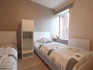 Appartement cosy au-dessus d'un café littéraire avec jardin et location de vélos, proche de Condé-en-Normandie - FR-1-497-93 - Ségrie-Fontaine - 8