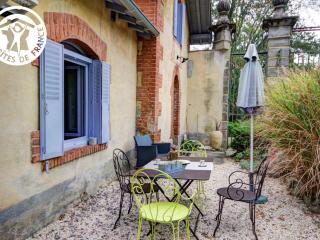 Gîte cosy pour 2 avec jardin et cheminée à Montbrison - FR-1-496-158 - 3