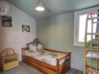 Gîte confortable à Genilac avec terrasse et jardin, idéal pour 2 personnes - FR-1-496-114 - Genilac - 4