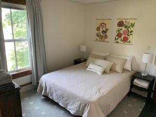 Cozy 1BD in Historic Shelburne - Shelburne - 9