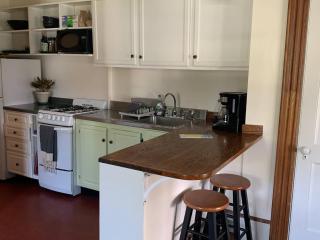 Cozy 1BD in Historic Shelburne - Shelburne - 8