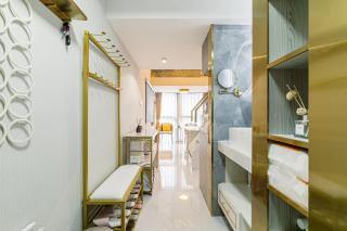 Shanghai Stylish Loft near Riverside Smart Home & Bathtub 上海精装复式公寓近黄浦江 - 9