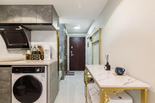 Shanghai Stylish Loft near Riverside Smart Home & Bathtub 上海精装复式公寓近黄浦江 - 6