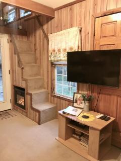 Sunnybrook Cabin, wooded, private with stream, near ATV trails - Mena - 4