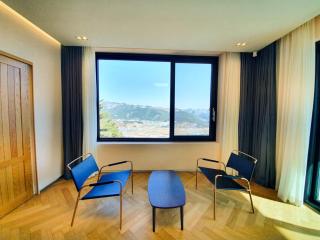 Romyzian Garden Mountain House - Handae-dong - 1