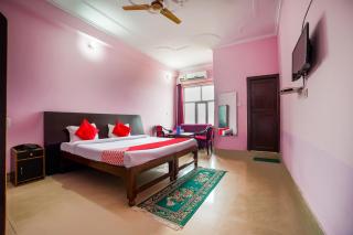 Hotel O City Palace - Thākurdwari - 8