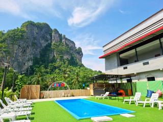 Fahsai Hostel - Ao Nang Beach - 0