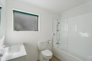 Marina Heights - Queenstown - 8