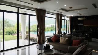 2 Detached 3BR Lakeview Villas Ivory Hoa Binh - 5