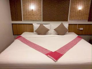 THOUSAND-TEN THOUSAND HOTEL - Bangkok - 1