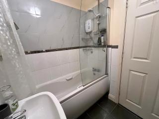 Double bedrooms in home in Kilcock, one stop from Maynooth - Kilcock - 6