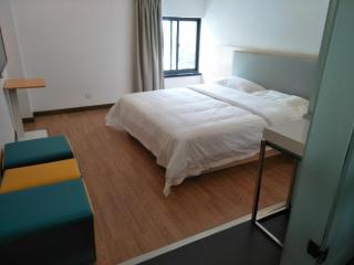 7 Days Inn Chuzhou Mingguang Tiyu Road Huijin Plaza - Xiaoxugang - 1
