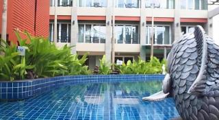 Phuket Ecozy Hotel - Patong - 2