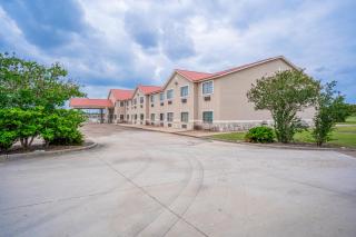 Texan Inn By OYO Beeville US-181 - Beeville - 9