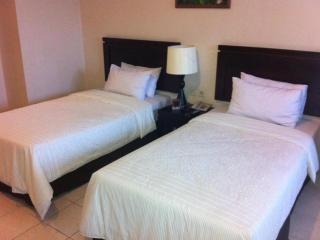Guntur Hotel - Bandung - 3