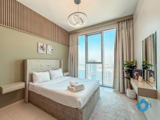 Like Home - 4207 Modern Apartment in The Grand with pool - Dubai - 8