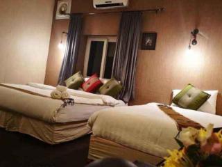 Phonethip Plaza Hotel - 2