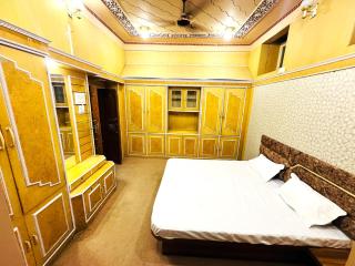 Millionaire Homestay - 0