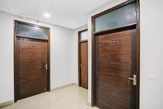 Collection O Agniv Residency Near Saket Metro - Nuova Delhi - 7