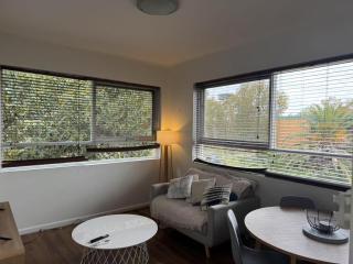 Stunning Cosy 1BR Apartment in heart of Elwood - Melbourne - 9