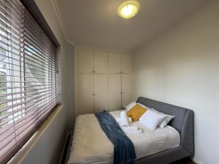 Stunning Cosy 1BR Apartment in heart of Elwood - Melbourne - 3