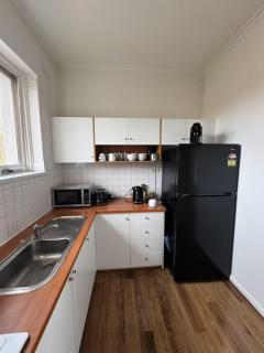 Stunning Cosy 1BR Apartment in heart of Elwood - Melbourne - 2