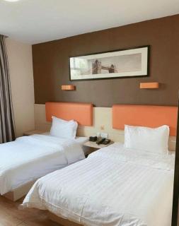 7 Days Premium· Tianjin Binhai International Airport - 7