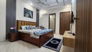Pink Perch Luxy 3 BHK - Zirakpur - 2