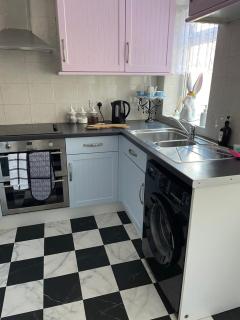 Alices House - Fleetwood - 4
