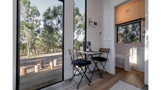 Summer Lea 1 by Tiny Away - Howes Creek - 5