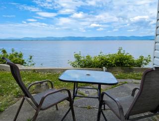 Chalet Loft #6 Waterfront with Spa Fireplace & Wifi - Cap-Saint-Ignace - 8