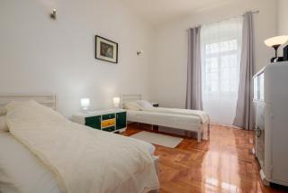 Top Location Downtown & Beach Bacvice Apartment - Split - 4