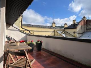 Апартаменти на Площі ринок 3 - Lviv - 4