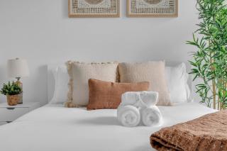 Stylish Beltline 1BR w/ Parking - Calgary - 5