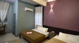 Bull & Bear Airport Hotel Langkawi - 1