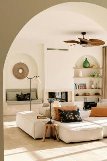 Bright Villa In Saint-Paul-De-Vence - 9