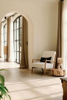 Bright Villa In Saint-Paul-De-Vence - 3