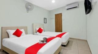 OYO 90873 Travellers Inn - Kota Bharu - 1