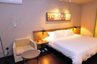 Jinjiang Inn select Hotel Kunming Economic Development Zone Kunming College - Kunming - 2