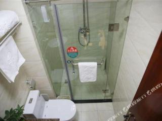 GreenTree Inn Bole Wanxianghui Express Hotel - 1