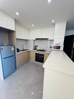 Luxe 2BR Apt Behind A Prime Mall - Nairobi - 4