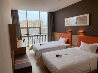 7 Days Premium Bole Tuanjie South Road Lanhu Bieyuan - 2