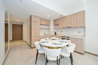 Stylish 2BR Fully Furnished Unit at Business Bay - 2