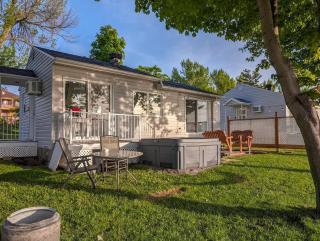 Chalet #7 Waterfront with Spa Fireplace Wifi & AC - Cap-Saint-Ignace - 4